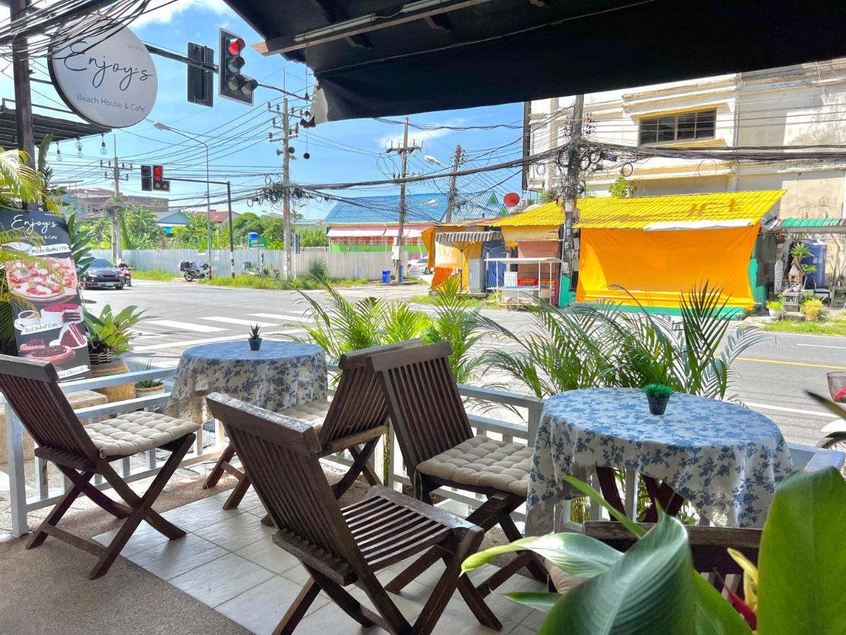 Enjoy'S Beach House & Cafe' Ban Karon Exteriör bild